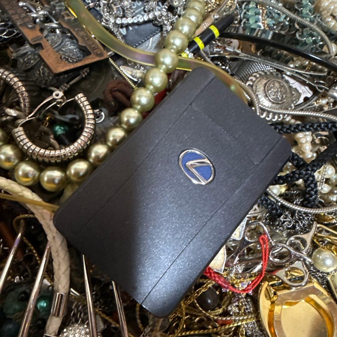 イミテーション　アクセサリー　まとめ　6.２キロ