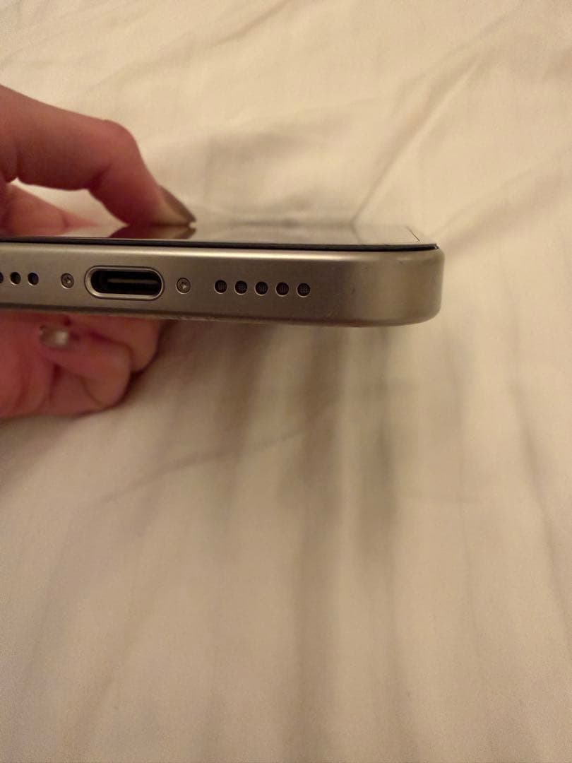 Apple iPhone 15 Pro + ケース　128GB アイフォン