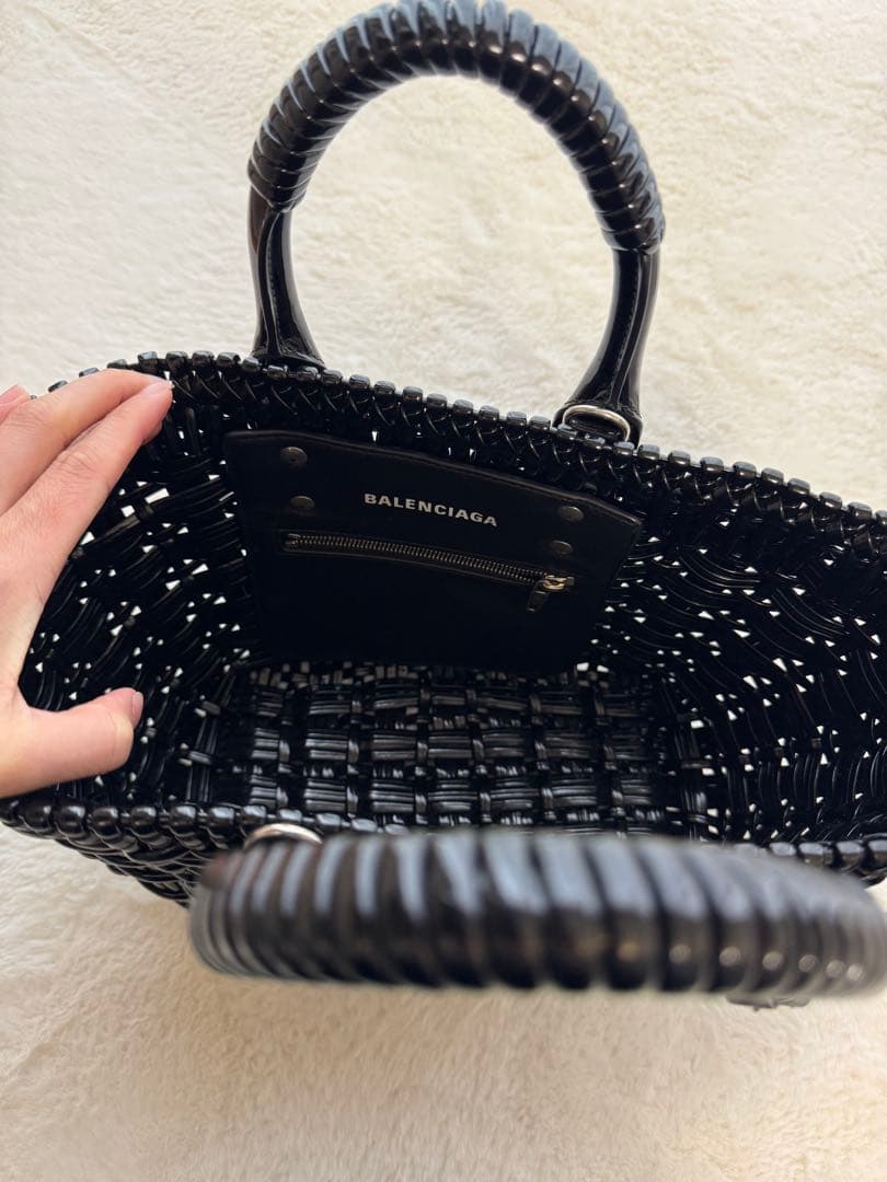 バレンシアガ　BALENCIAGA カゴバック