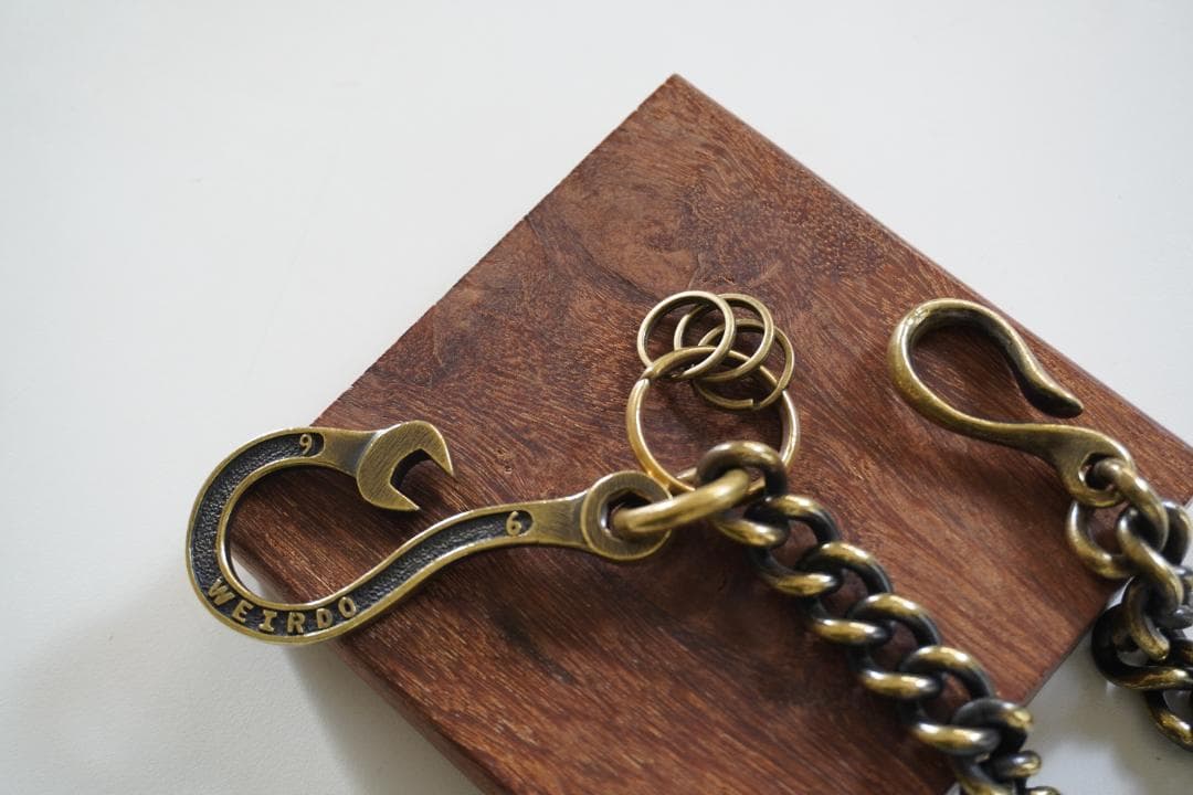 ◆WEIRDO◆ウィアード　　　ウォレットチェーン　　brass