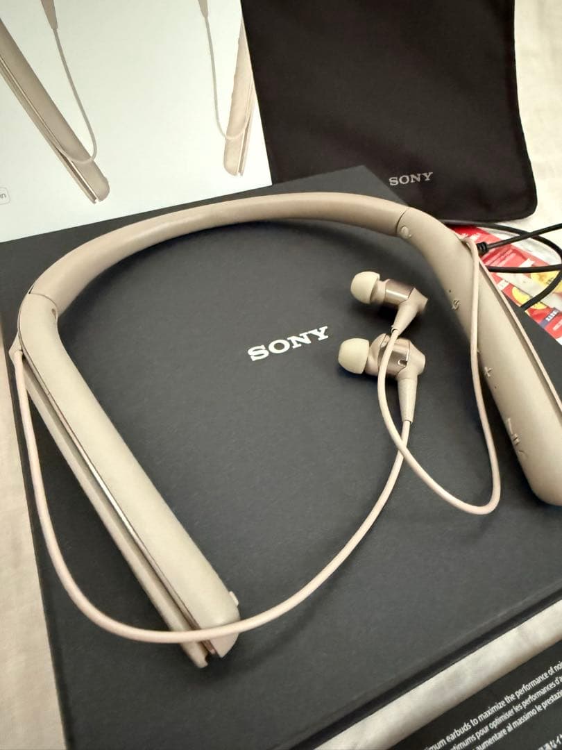 【SONY】WI-1000Xワイヤレス ステレオヘッドセット ワイヤレスイヤホン