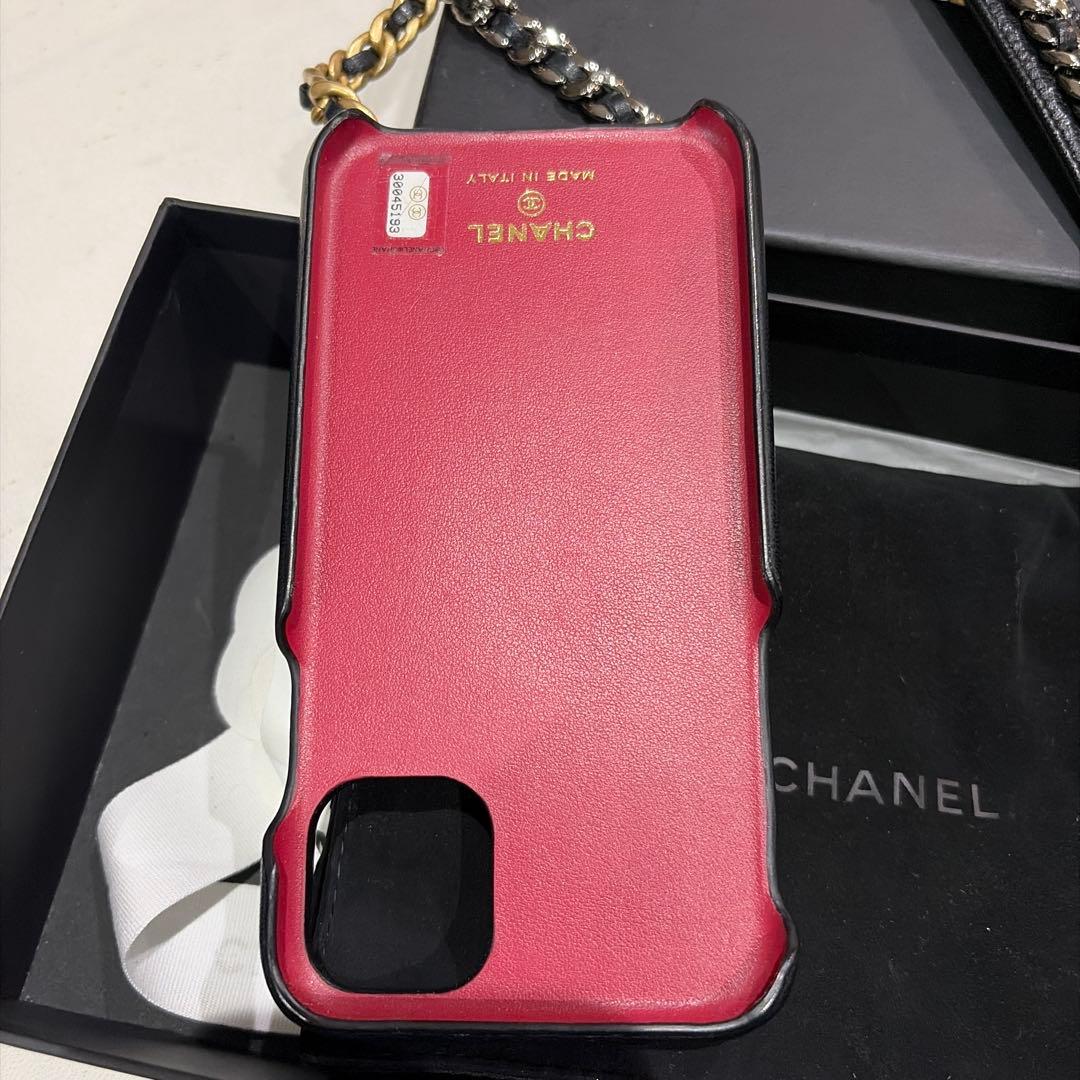サリア　CHANEL iPhone11ケース ブラック