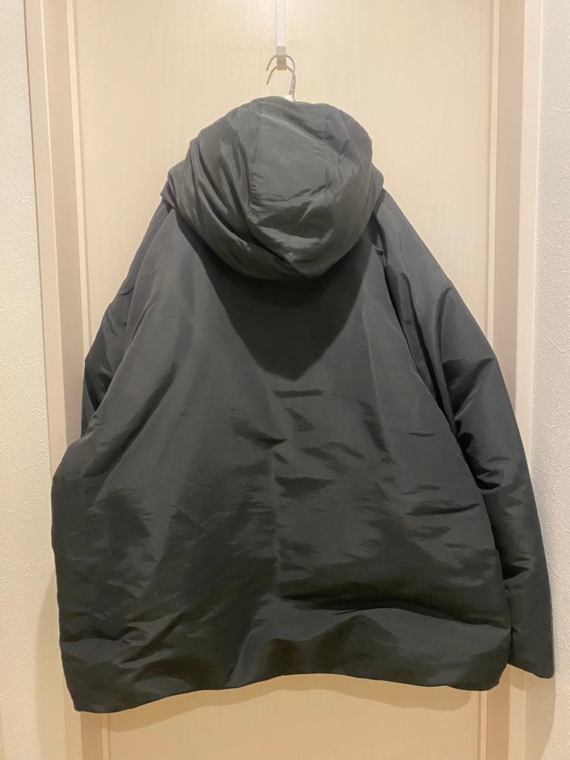 White Mountaineering×TAIONリバーシブルダウンジャケット