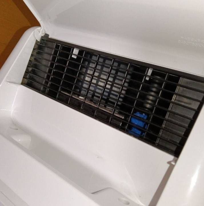 富士通加湿脱臭機。 2022年製。