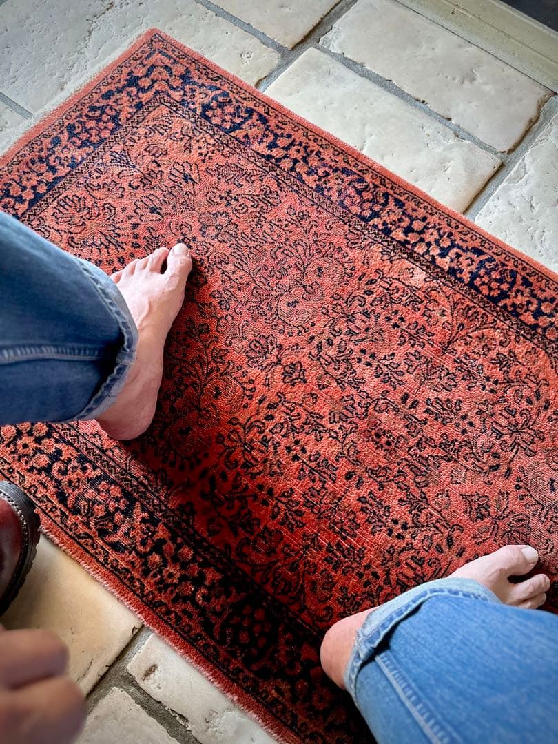 トライバルラグ　ヴィンテージラグ　ペルシャ絨毯　オーバーダイ　プリミティブアート