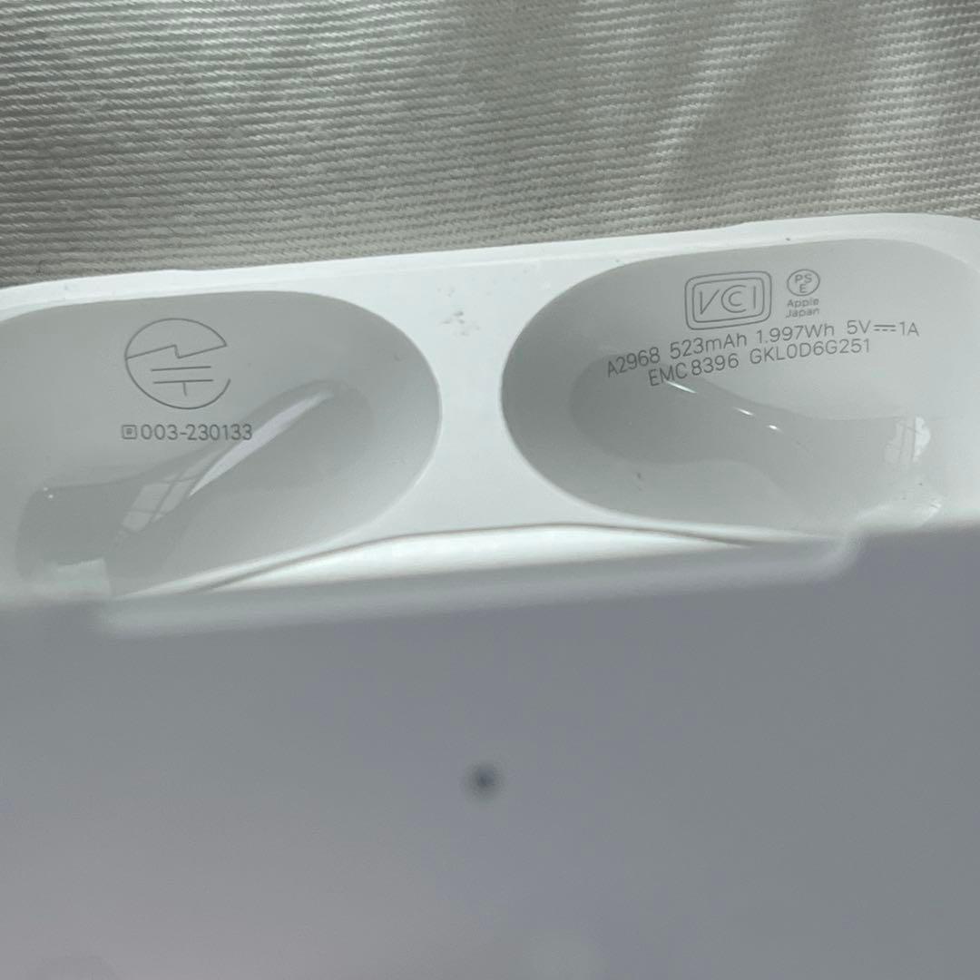 AirPods Pro 第二世代 本体 ＋ 右耳のみ