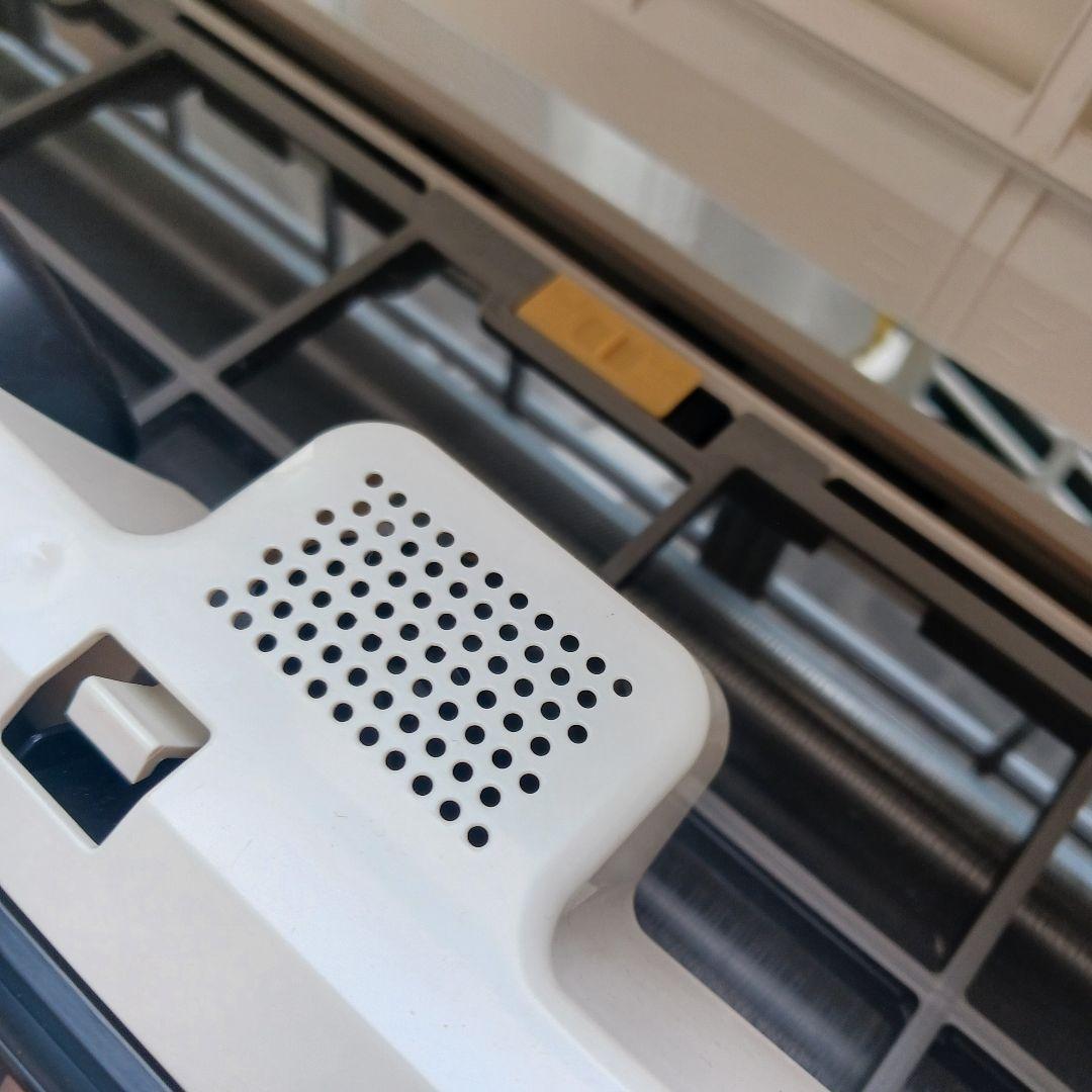 週末値下げ中! リビングエアコン RAS-X40J2 東村山市、引取限定です。