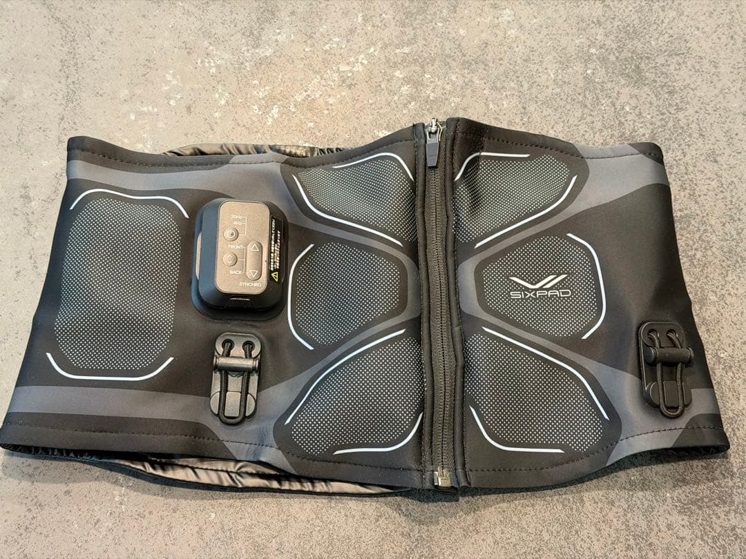 【美品】SIXPAD Core Belt 2(Mサイズ)コントローラー付