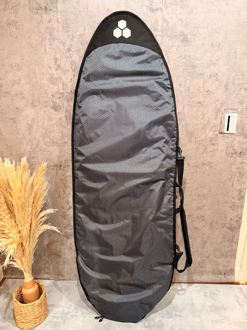 LOST PARTY PLATTER 5’9 フィン ハードケース付き