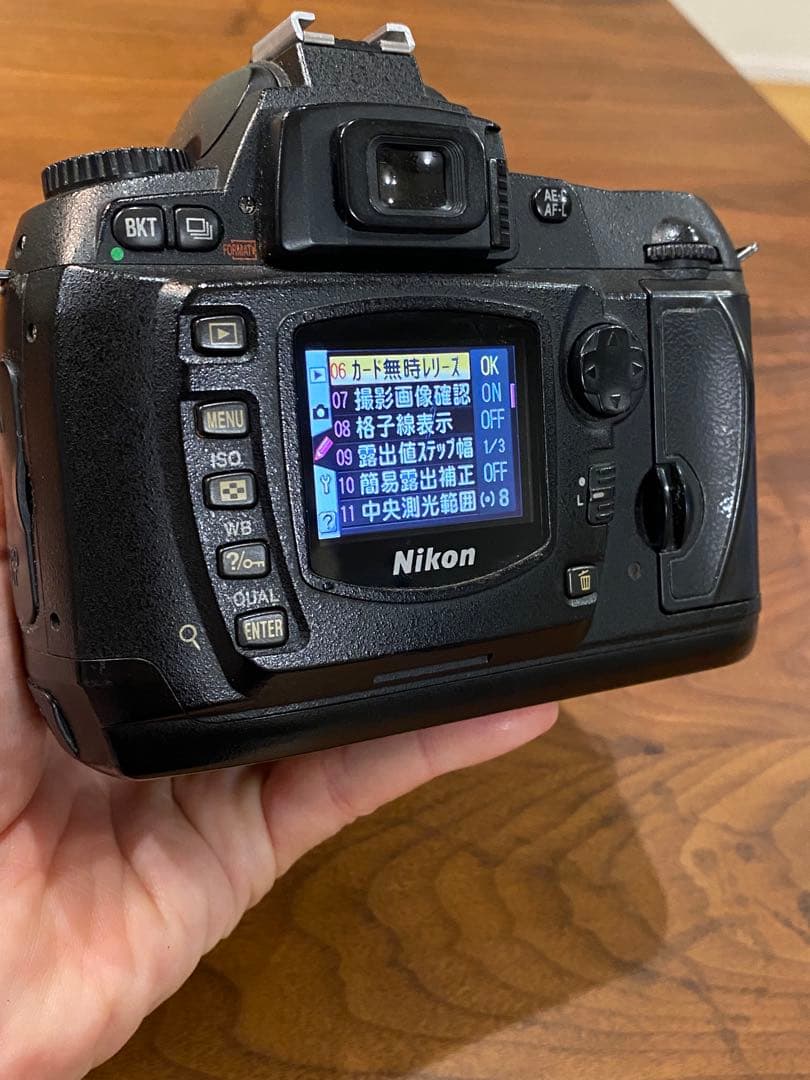 Nikon D70 CCDデジタル一眼 af-s 18-105 VR レンズ※注