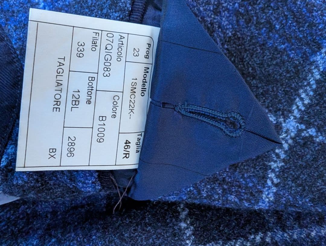 タリアトーレ　チェックジャケット　46　ネイビーブルーグレンチェック　ウール調