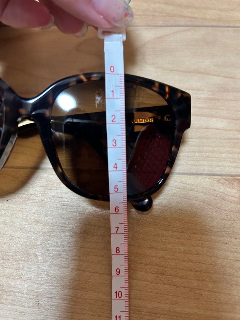 LOUIS VUITTON レディースサングラス