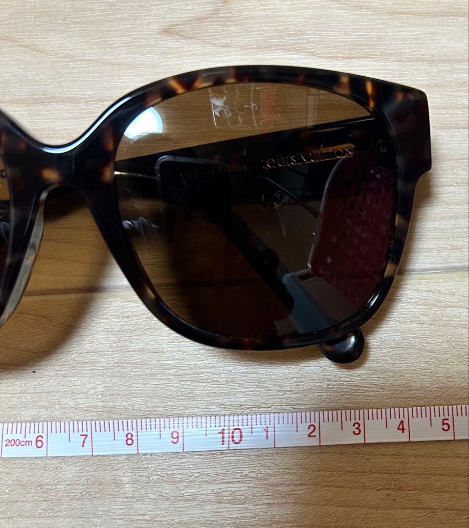 LOUIS VUITTON レディースサングラス