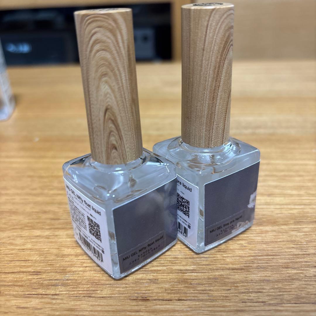 ジェルネイル・ネイルシール mayabijou