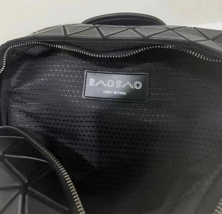 美品✨IssEY MIyAKE バオバオ リュックサック バックパック