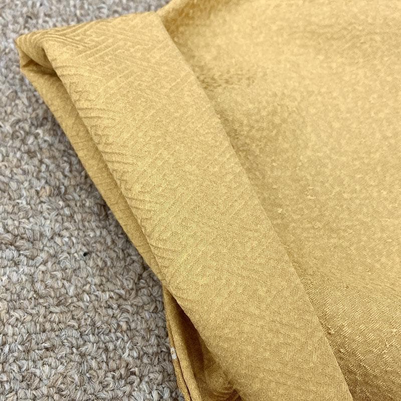 511mh91百貨店取扱い 訪問着 金彩 地紋 辻が花 梅竹 蝶 辛子色☆美品