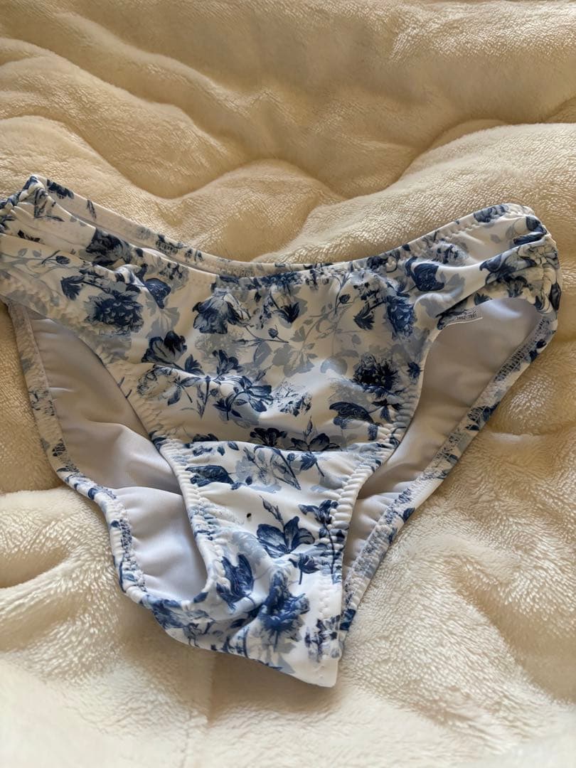 PEAK&PINE アンティーク調フラワービスチェビキニ サウナ