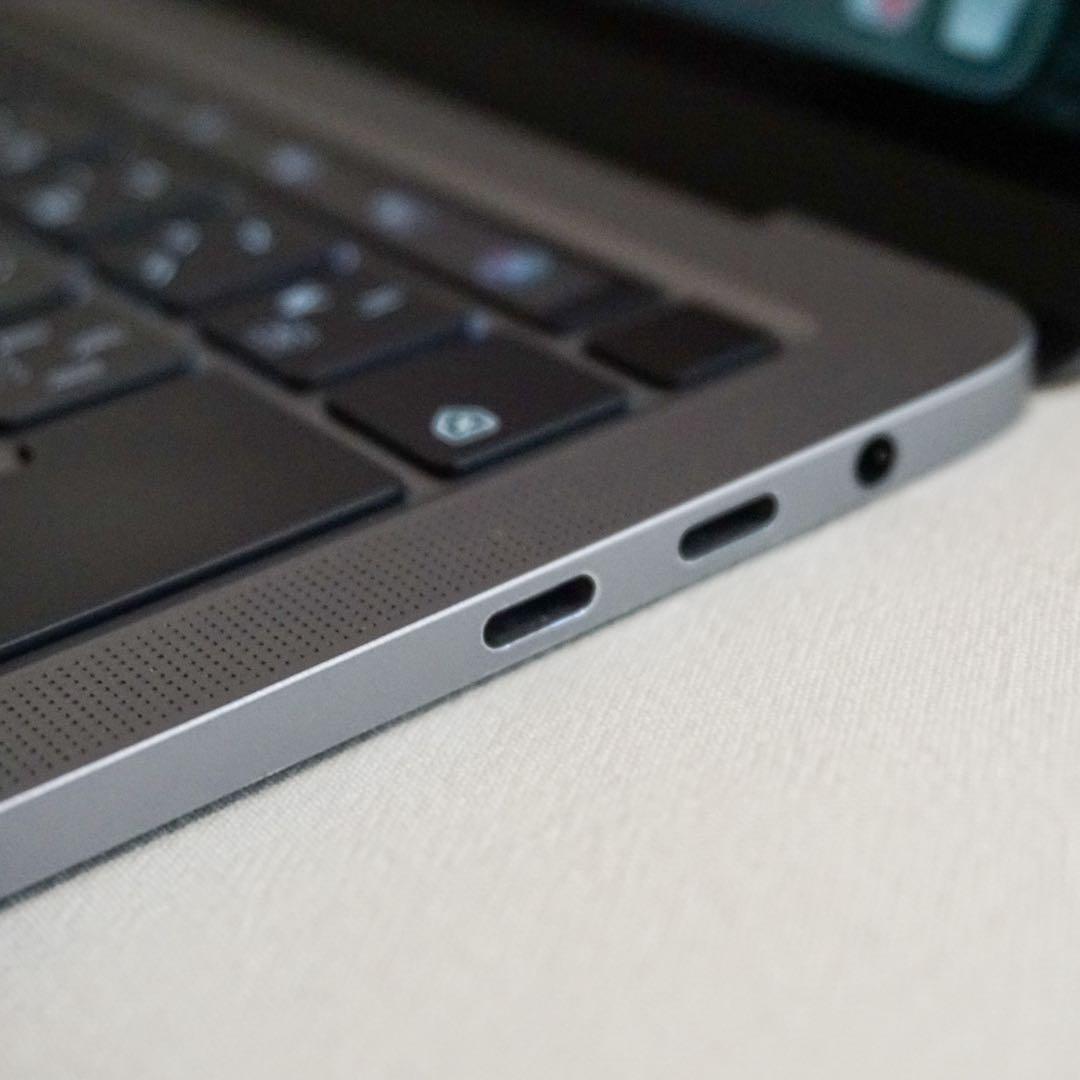 MacBook Pro 13 2020年 A2251 i5 16GB 512GB