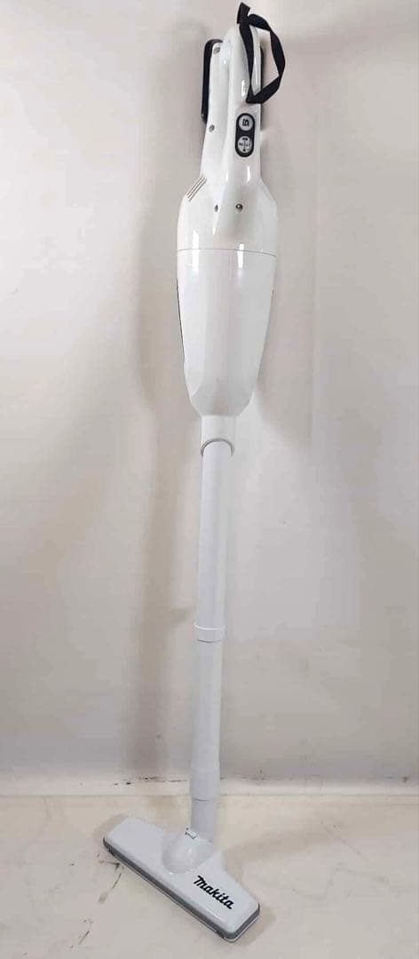 マキタ 充電式クリーナー CL108FD ①