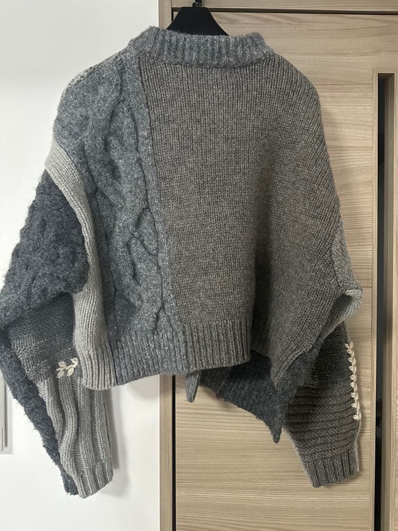 トップス Intarsia Cable Cardigan