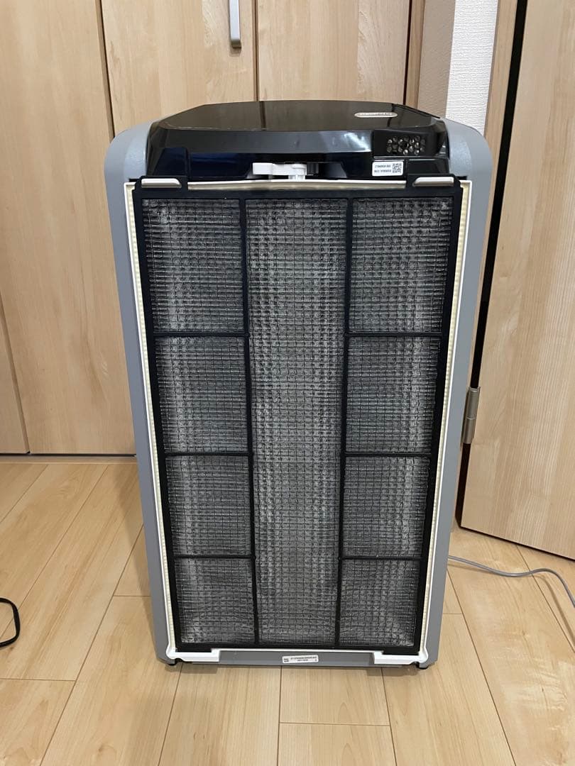 【中古】アトモスフィア スカイ空気清浄機 2021年製、新品フィルター付き