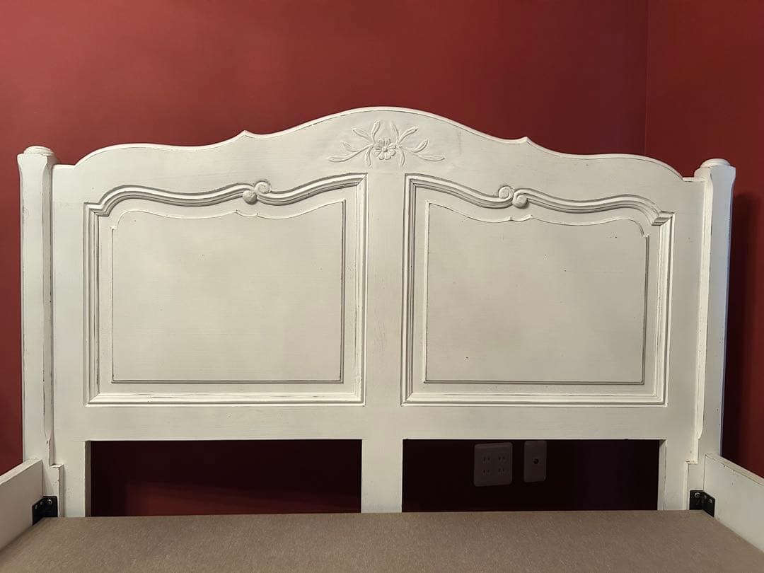 クラシック ダブルベッド フレームのみ