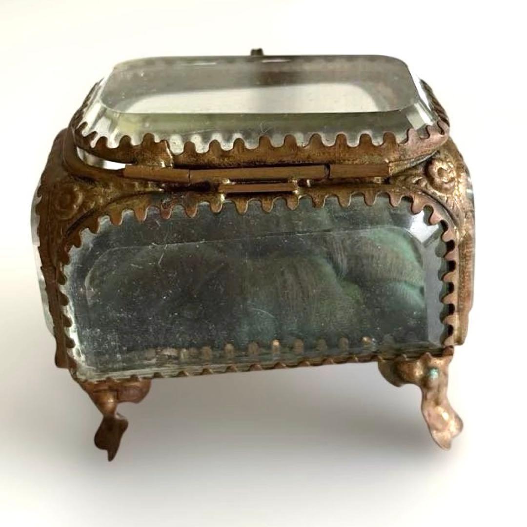 ガラスジュエリーボックス　グローブドマリエ　フランスアンティーク　べべルガラス