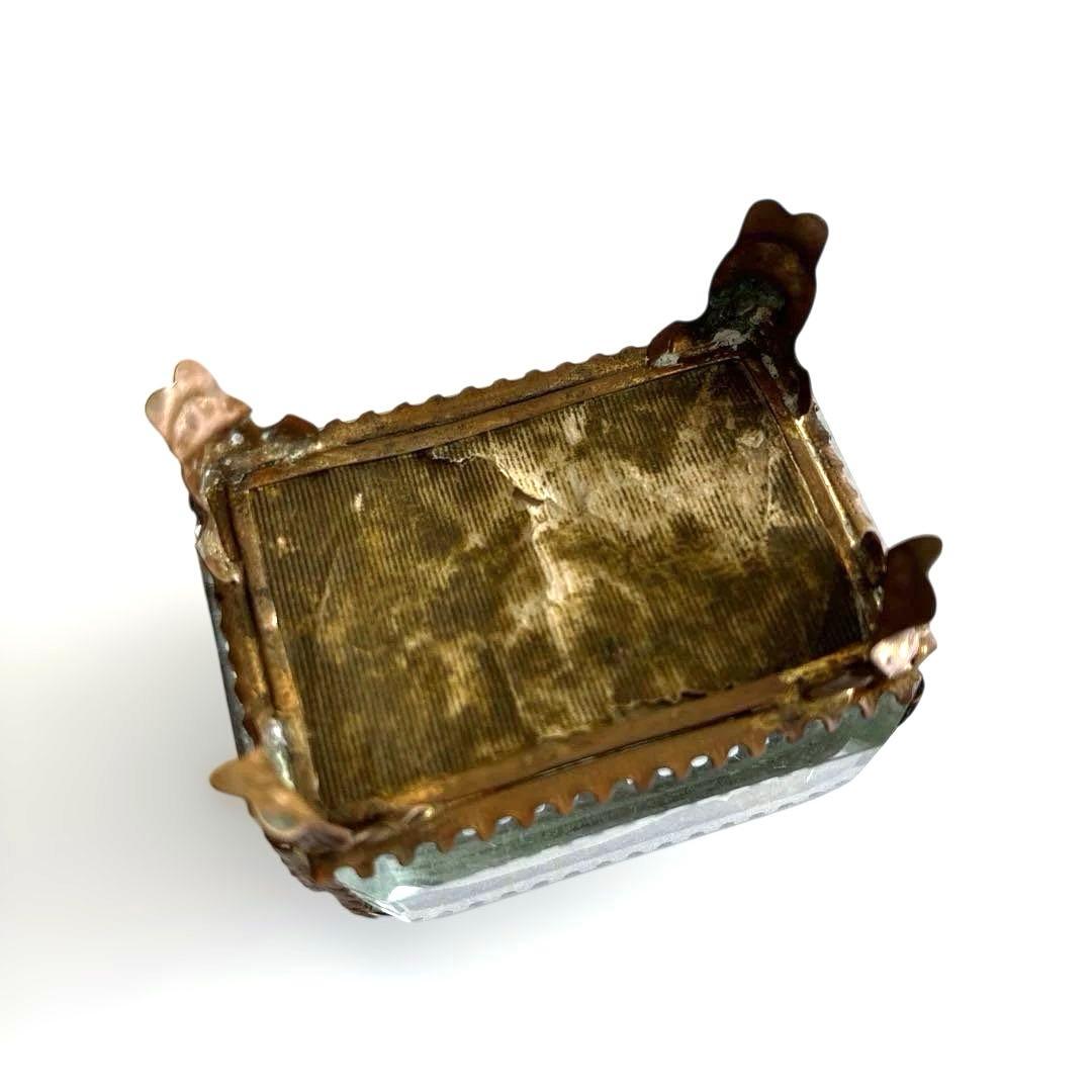 ガラスジュエリーボックス　グローブドマリエ　フランスアンティーク　べべルガラス