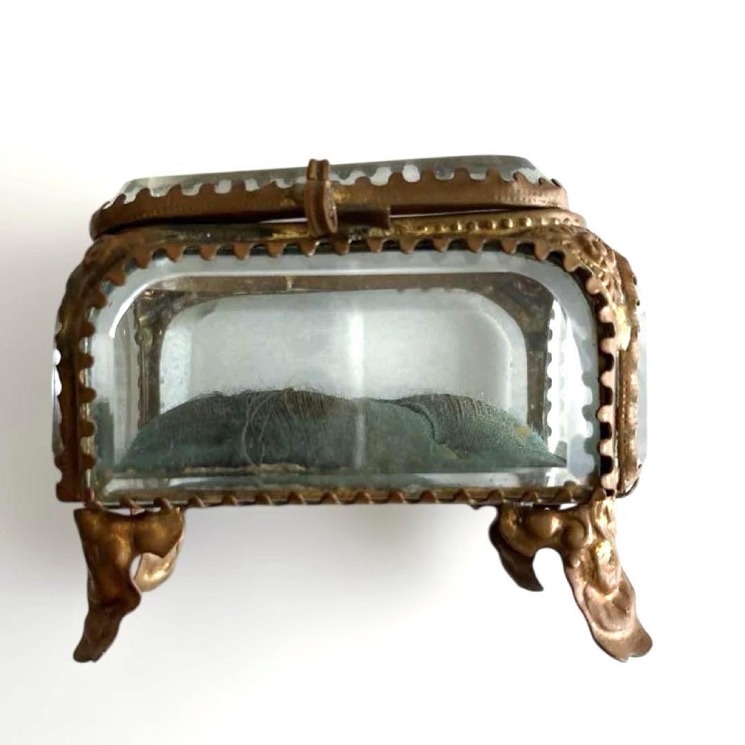 ガラスジュエリーボックス　グローブドマリエ　フランスアンティーク　べべルガラス