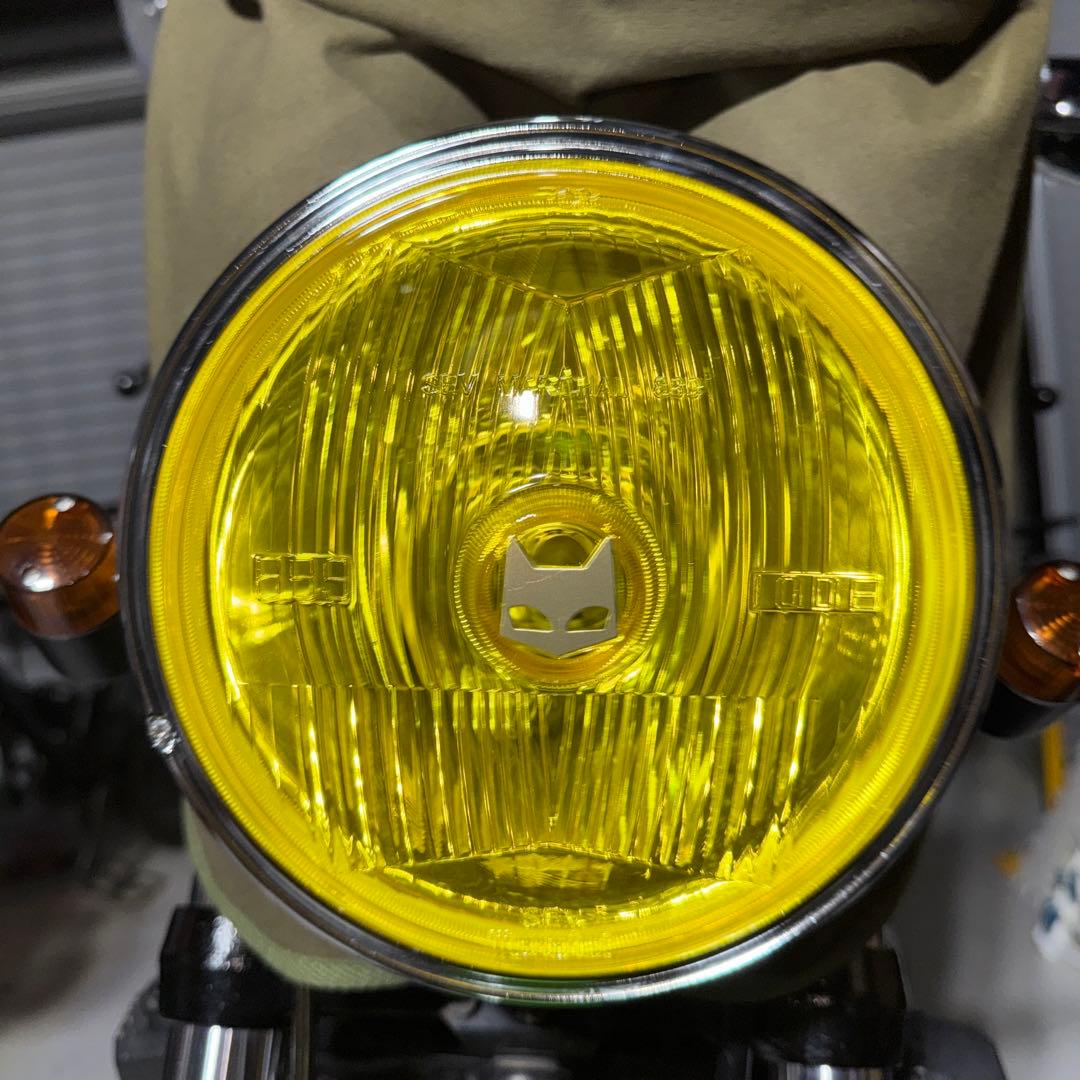 マーシャルイエローヘッドライト