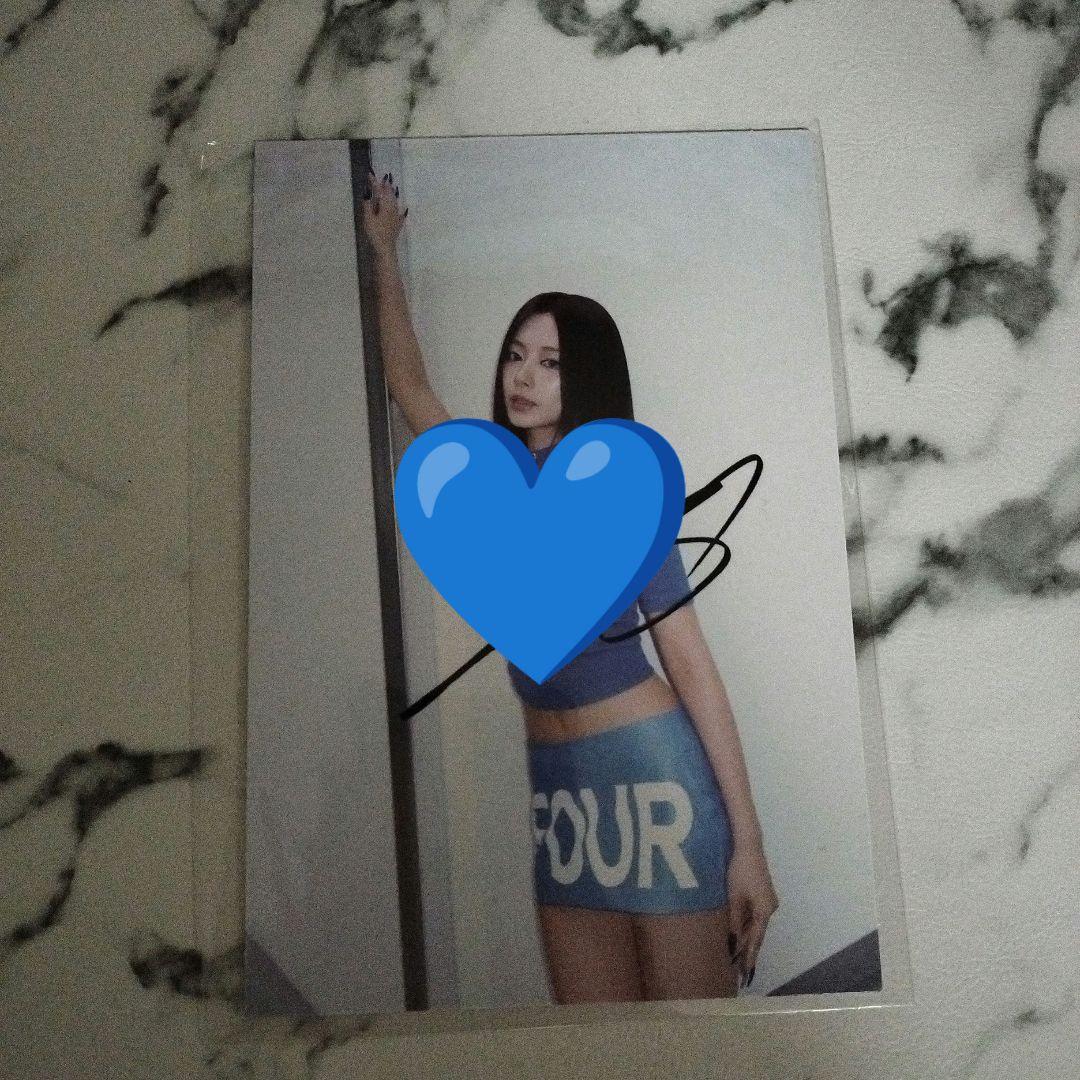 TWICE ツウィ　サイン　ポストカード　THIS IS FOUR