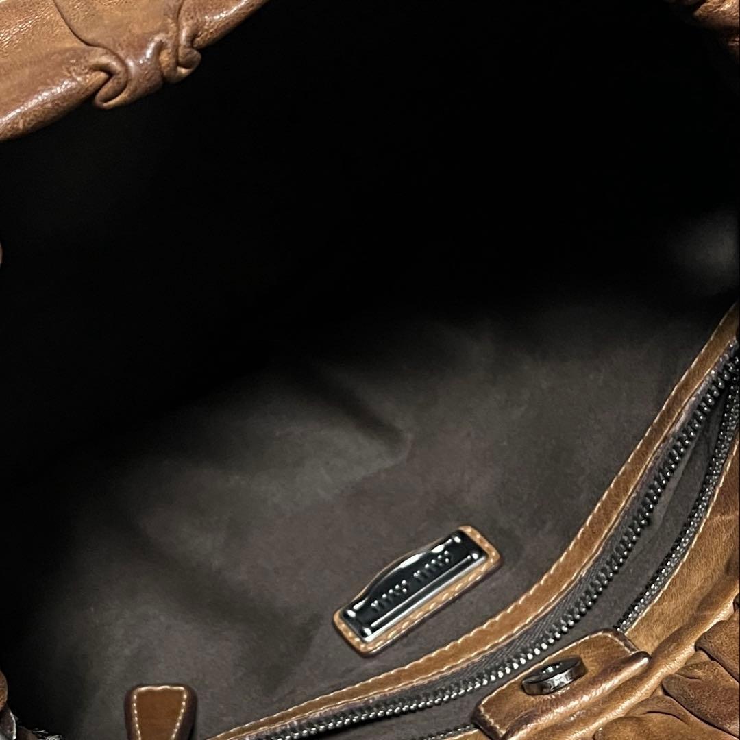 miumiu レザー　バッグ　vittelo