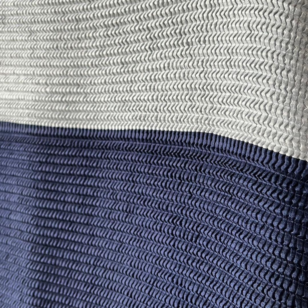 杉本プリーツ　矢羽根プリーツの配色プルオーバー　チュニック　FREE ネイビー