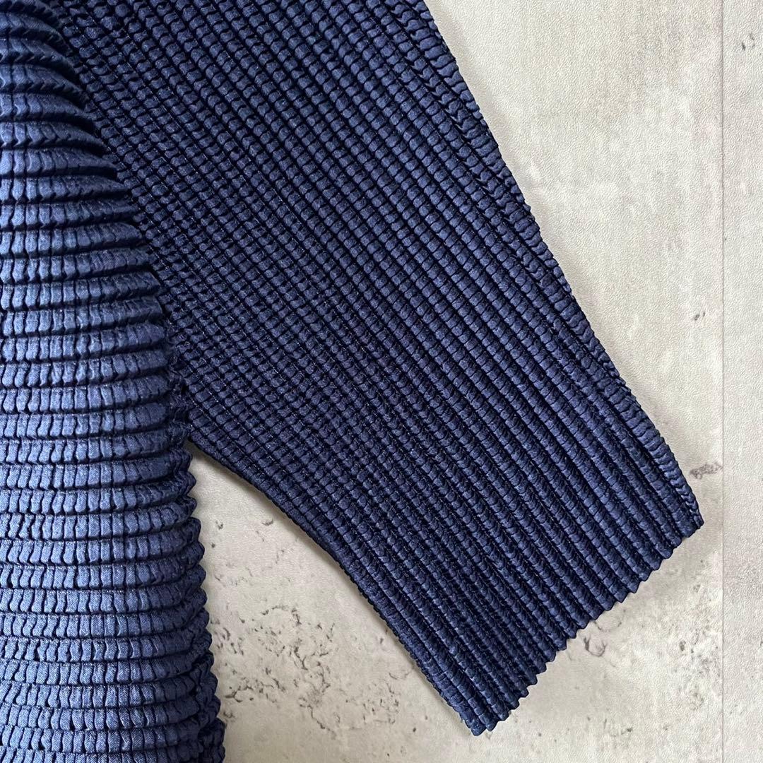 杉本プリーツ　矢羽根プリーツの配色プルオーバー　チュニック　FREE ネイビー