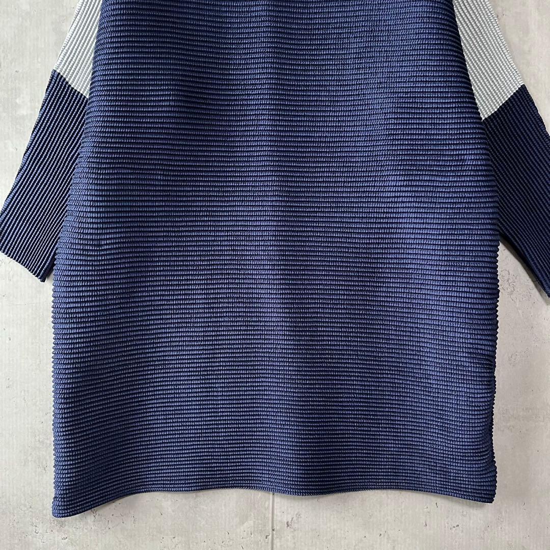 杉本プリーツ　矢羽根プリーツの配色プルオーバー　チュニック　FREE ネイビー