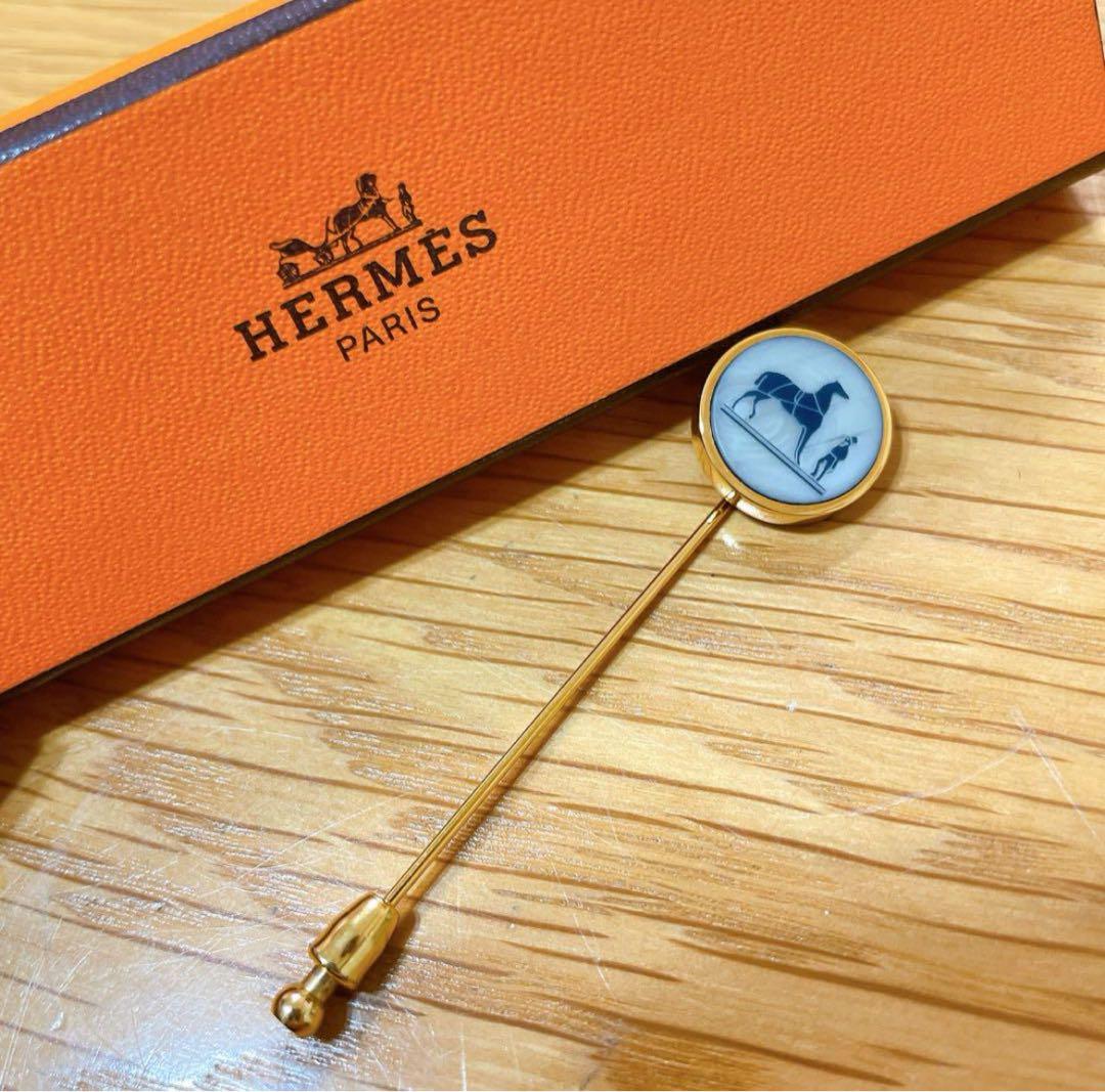 HERMES エルメス ゴールドカラー ピンブローチ コロゾ 馬柄