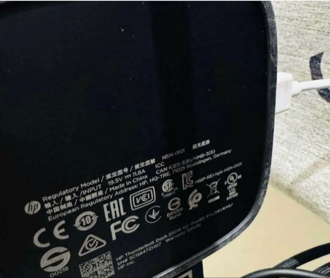 最終値下げ　HP純正　24インチモニター3枚+ドッキングステーション