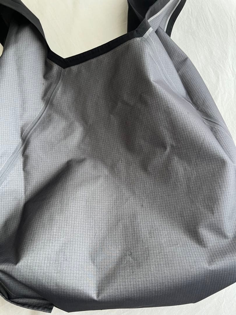 ARC'TERYX Veilance トートバッグ