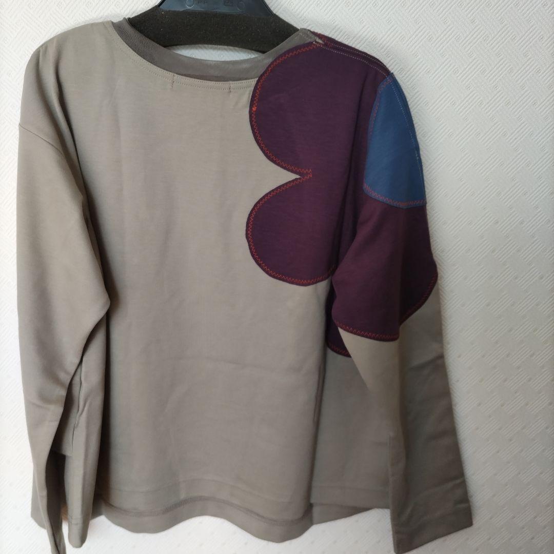 タグ付き　アルベロベロ　　花刺繍付き長袖Tシャツ グレー