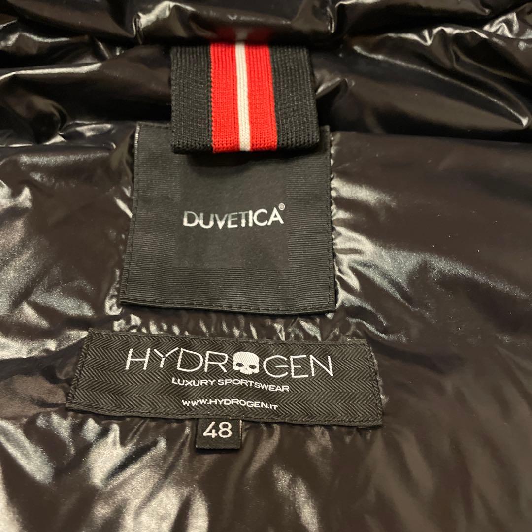 DUVETICA HYDROGEN 48 フード付きダウンベスト