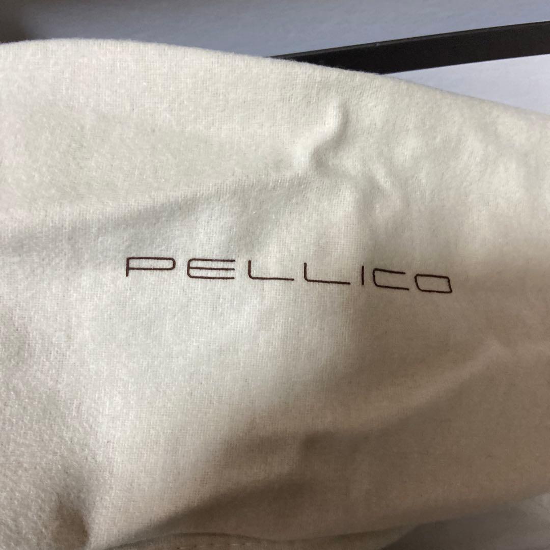 週末限定価格　PELLICO アイボリーフラットシューズ 35 未使用