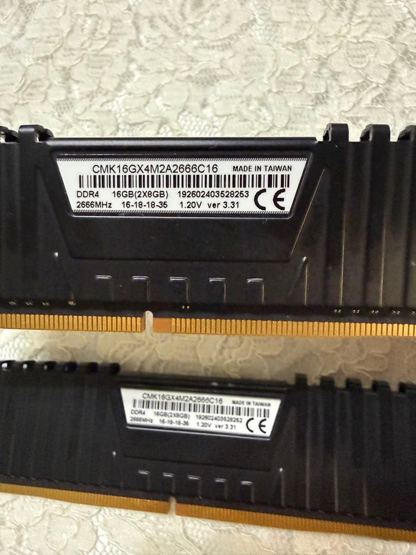 Corsair Vengeance LPX DDR4 8GB×2 2666MHz