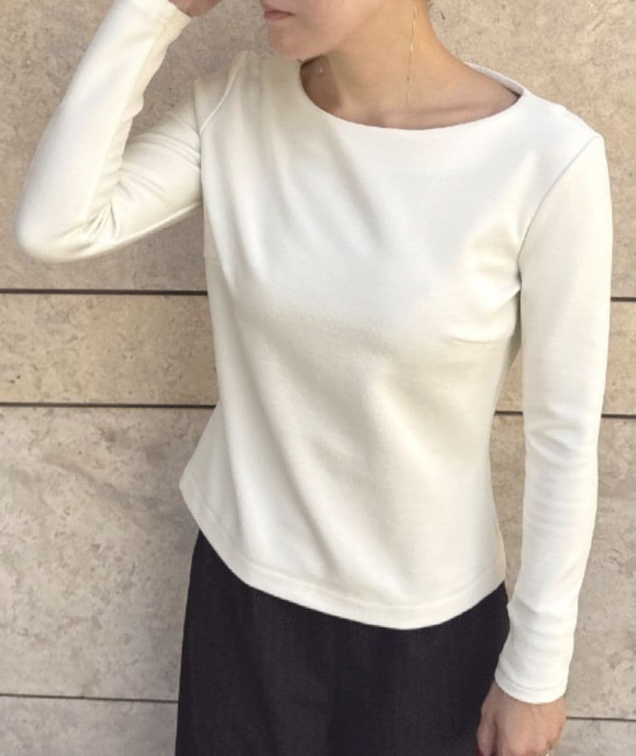 【ピーチ】ジェンヌ JENNE 美バストライン裏起毛カットソー