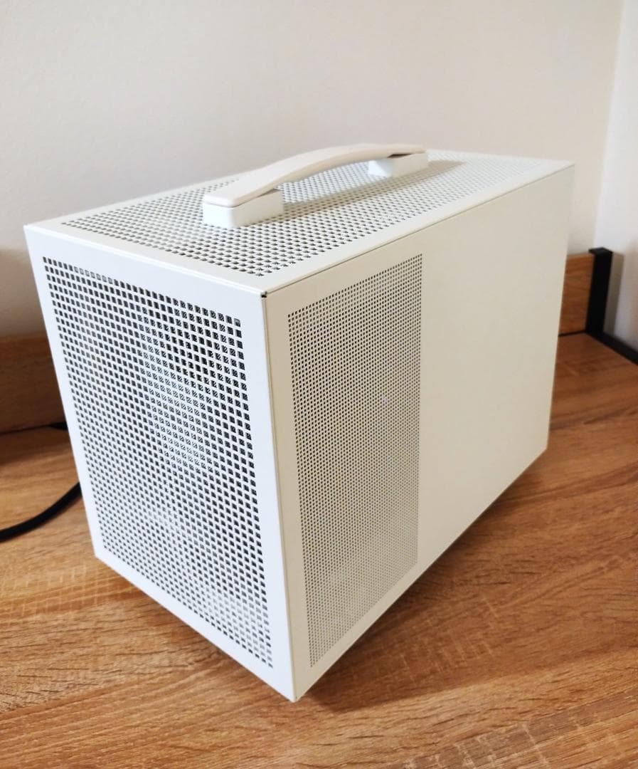 ゲーミングPC/Core i7 8700/RX5600XT/メモリ16G/小型