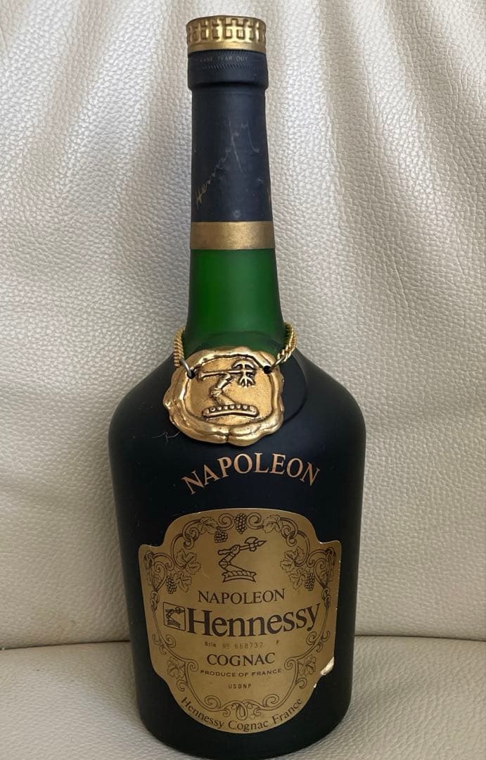 【未開封】Hennessy Napoleon コニャック 700ml 金キャップ