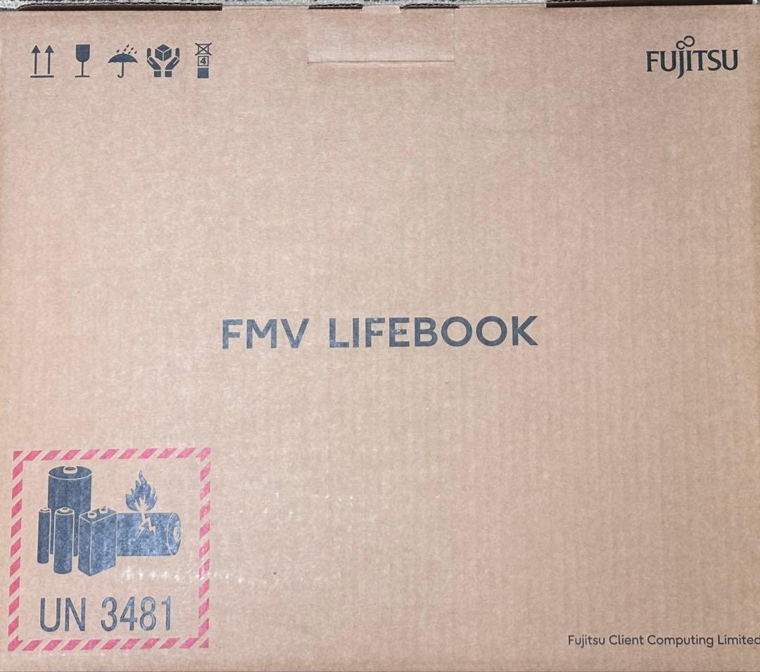 富士通１６型ノートパソコンFMV AH50/J3