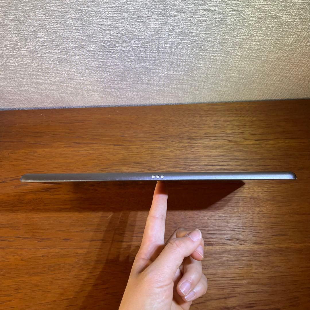 ［良品/訳あり］Apple iPad 第7世代/32GB/スペースグレー②