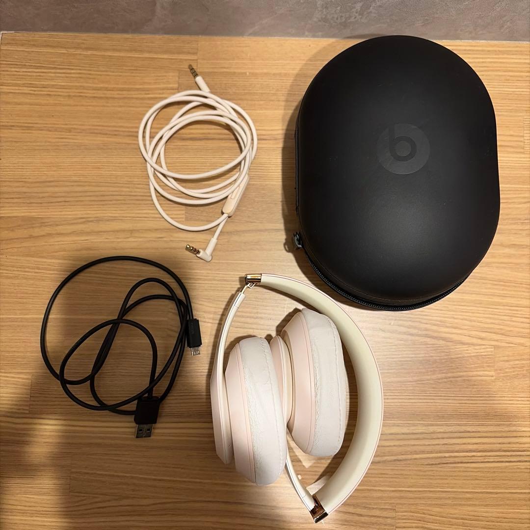 Beats Studio 3ワイヤレス ヘッドホン ホワイト　ゴールド