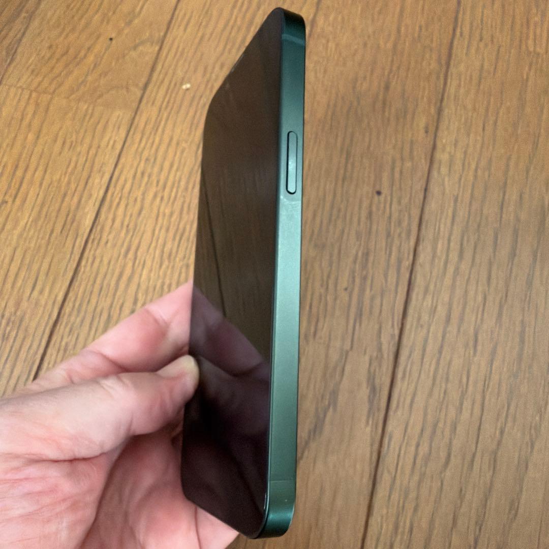 《中島》Apple iPhone 13 本体　グリーン
