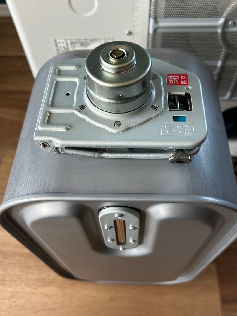 コロナ石油ファンヒーター（木造15畳まで）